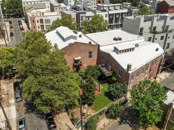2135 E Susquehanna Avenue, Philadelphia PA 19125