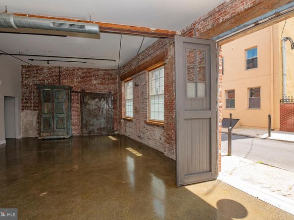 2135 E Susquehanna Avenue, Philadelphia PA 19125