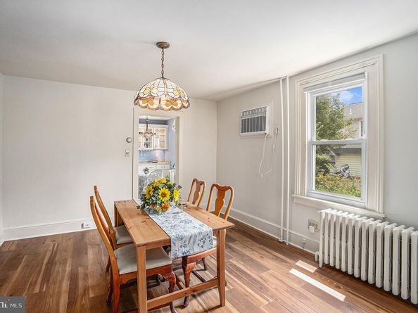 453 Old Elm Street, Conshohocken PA 19428