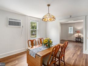 453 Old Elm Street, Conshohocken PA 19428