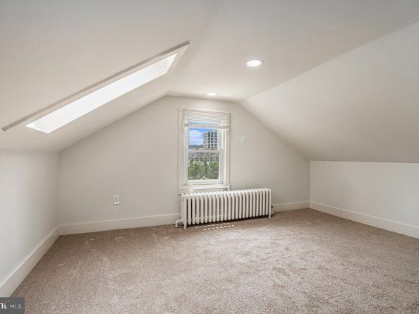453 Old Elm Street, Conshohocken PA 19428