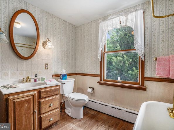 453 Old Elm Street, Conshohocken PA 19428
