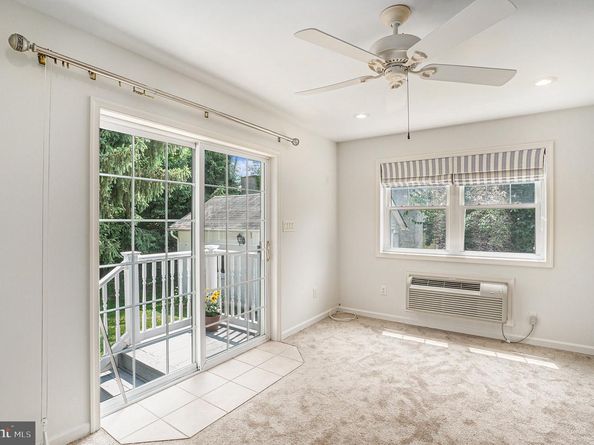 453 Old Elm Street, Conshohocken PA 19428
