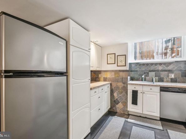 523 S Leithgow Street, Philadelphia PA 19147