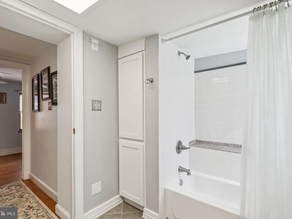 523 S Leithgow Street, Philadelphia PA 19147