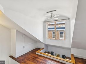 523 S Leithgow Street, Philadelphia PA 19147