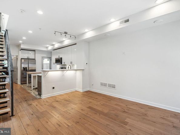 1430 N 24TH Street, Philadelphia PA 19121