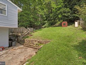 523 Bloomfield Avenue, Drexel Hill PA 19026