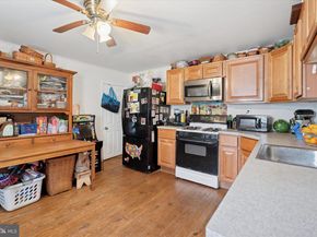 523 Bloomfield Avenue, Drexel Hill PA 19026