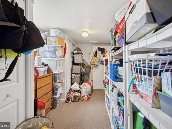 523 Bloomfield Avenue, Drexel Hill PA 19026