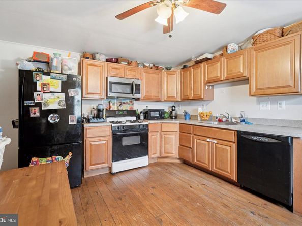 523 Bloomfield Avenue, Drexel Hill PA 19026