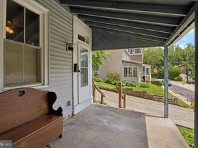 523 Bloomfield Avenue, Drexel Hill PA 19026
