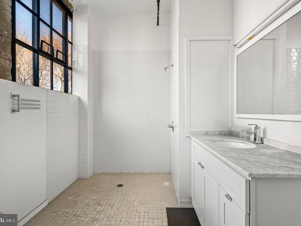 20 N 3rd Street 201, Philadelphia PA 19106