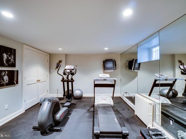 5320 27TH Street NW, Washington DC 20015