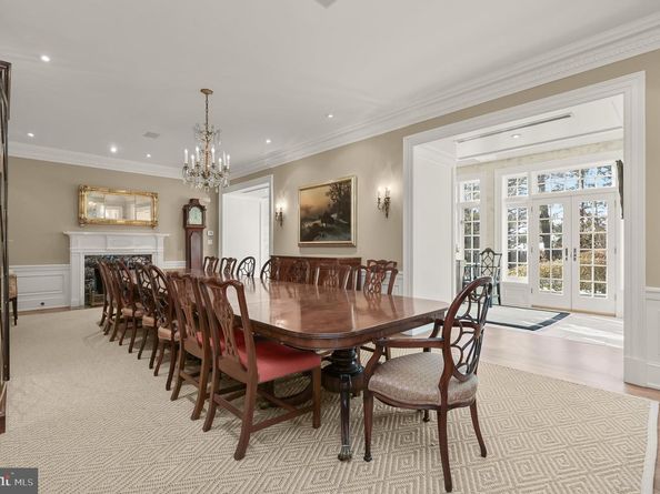 5320 27TH Street NW, Washington DC 20015