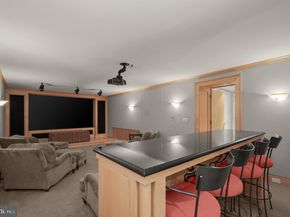 5320 27TH Street NW, Washington DC 20015