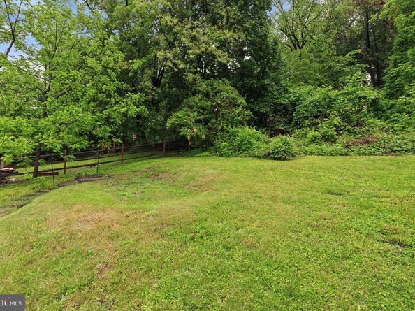 628 Ford Street, Conshohocken PA 19428