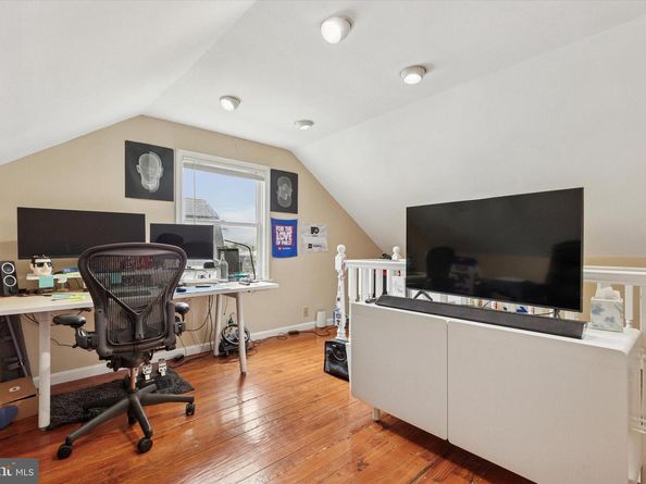 628 Ford Street, Conshohocken PA 19428