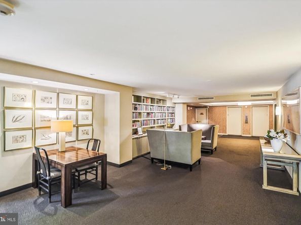 4100 Cathedral Avenue NW 818, Washington DC 20016