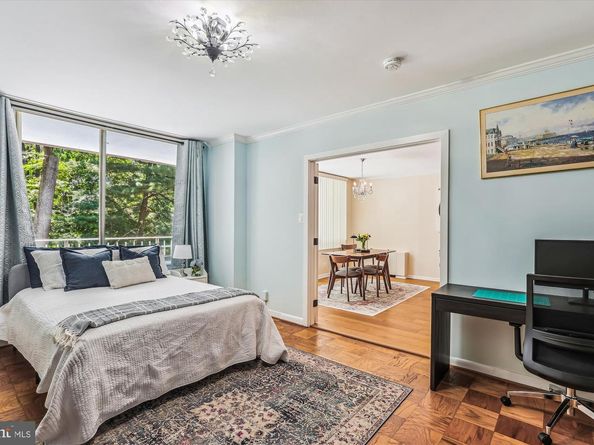 4100 Cathedral Avenue NW 818, Washington DC 20016