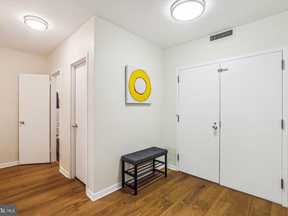 4100 Cathedral Avenue NW 818, Washington DC 20016