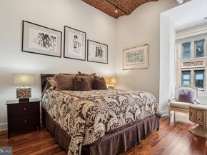 421 Chestnut Street 402, Philadelphia PA 19106