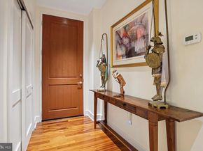 421 Chestnut Street 402, Philadelphia PA 19106