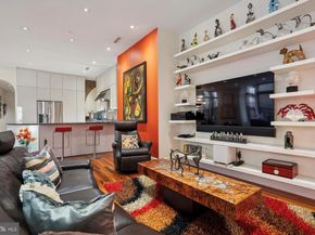 421 Chestnut Street 402, Philadelphia PA 19106