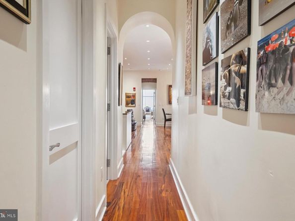 421 Chestnut Street 402, Philadelphia PA 19106