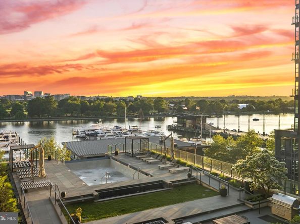 45 Sutton Square SW 503, Washington DC 20024