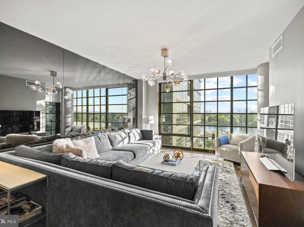 45 Sutton Square SW 503, Washington DC 20024