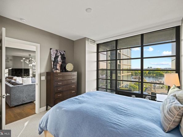 45 Sutton Square SW 503, Washington DC 20024