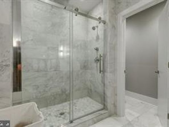 825 N Orkney Street, Philadelphia PA 19123