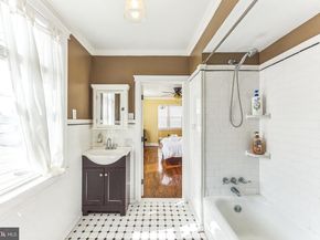 2202 E Cumberland Street, Philadelphia PA 19125