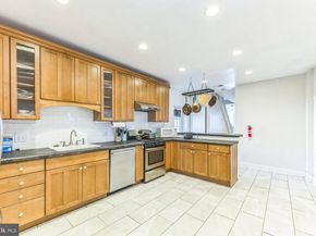 2202 E Cumberland Street, Philadelphia PA 19125