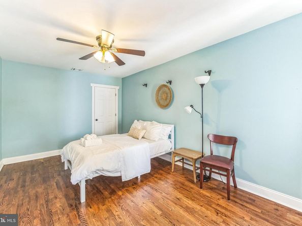 2202 E Cumberland Street, Philadelphia PA 19125