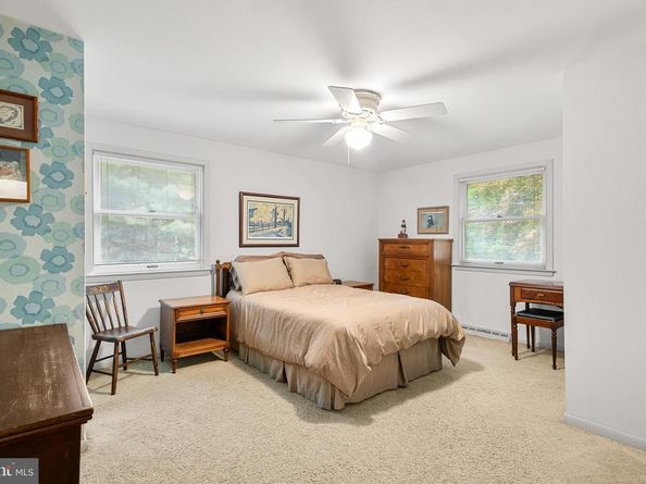 552 Brookwood Road, Wayne PA 19087