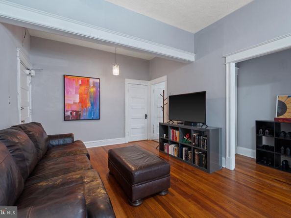 1833 S Street NW 20, Washington DC 20009