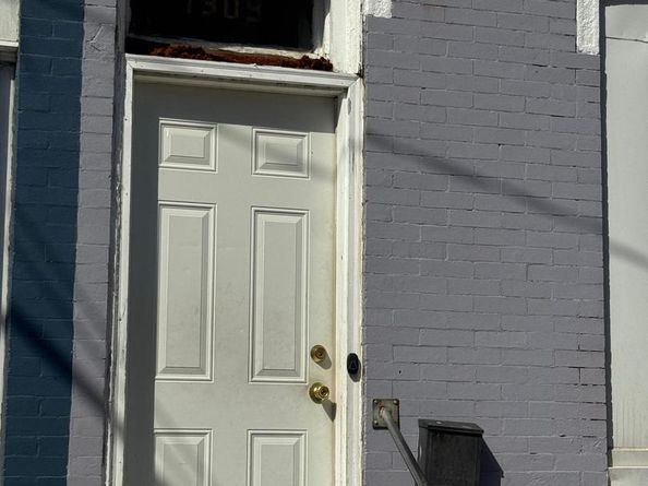 1309 W Seltzer Street, Philadelphia PA 19132