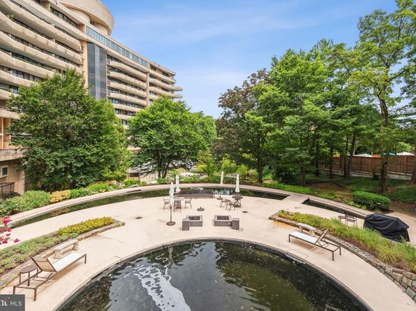 4200 Massachusetts Avenue NW 106, Washington DC 20016