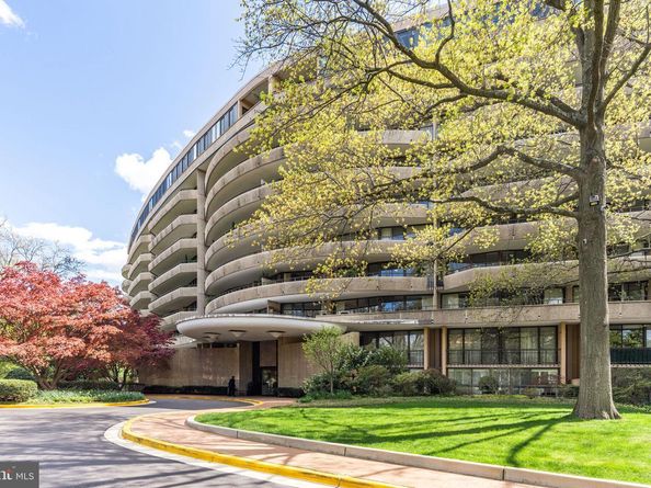 4200 Massachusetts Avenue NW 106, Washington DC 20016
