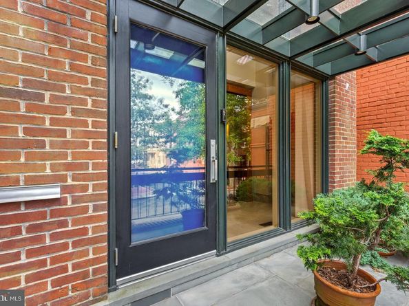 2014 O Street NW, Washington DC 20036