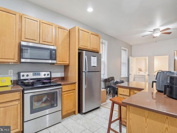 2212 N Camac Street, Philadelphia PA 19133