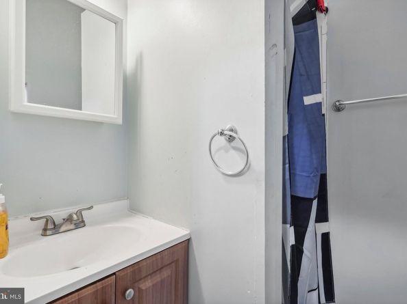 2212 N Camac Street, Philadelphia PA 19133