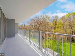 3900 Ford Road 3B, Philadelphia PA 19131