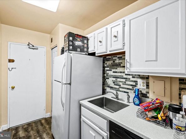 1830 Columbia Pike 115, Arlington VA 22204