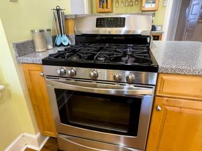 713 S 4TH Street, Philadelphia PA 19147