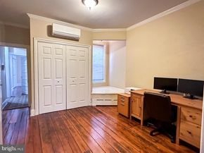 713 S 4TH Street, Philadelphia PA 19147
