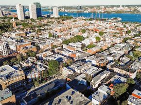 713 S 4TH Street, Philadelphia PA 19147