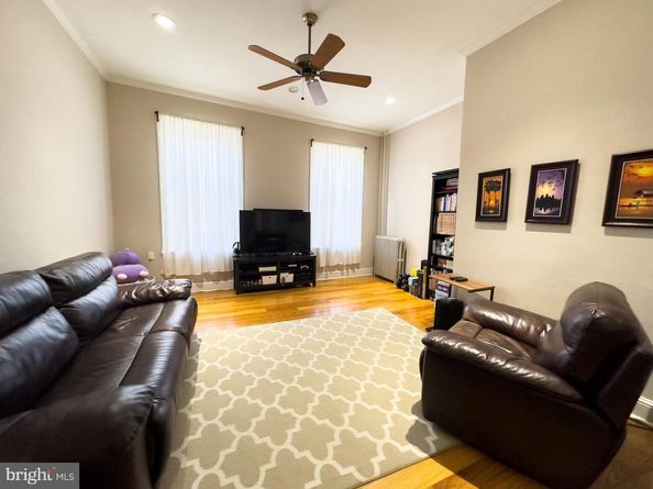 713 S 4TH Street, Philadelphia PA 19147